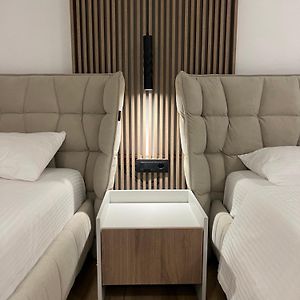 Deluxe Dreibettzimmer
